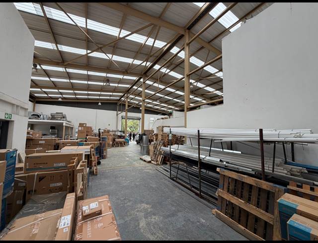1,677M² WAREHOUSE TO LET IN RANDJESPARK